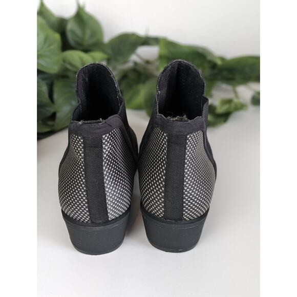 Betabrand x Ayesha Tellis Tennis Western Boots Waterproof Chic Birdseye Size 5 - Picture 6 of 8
